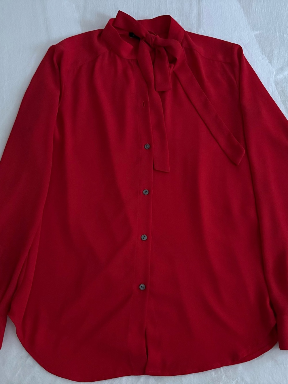 Banana Republic Red Tie-Neck Button-Front Blouse